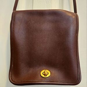 Vintage Coach Compact Pouch CrossBody Shoulder Bag Leather Black 9620